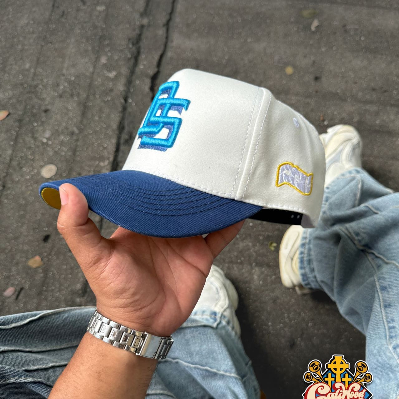 Gray helmet for bikers